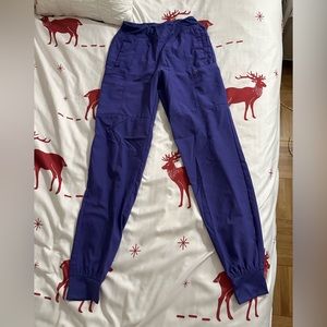 Women’s jogger scrub pants